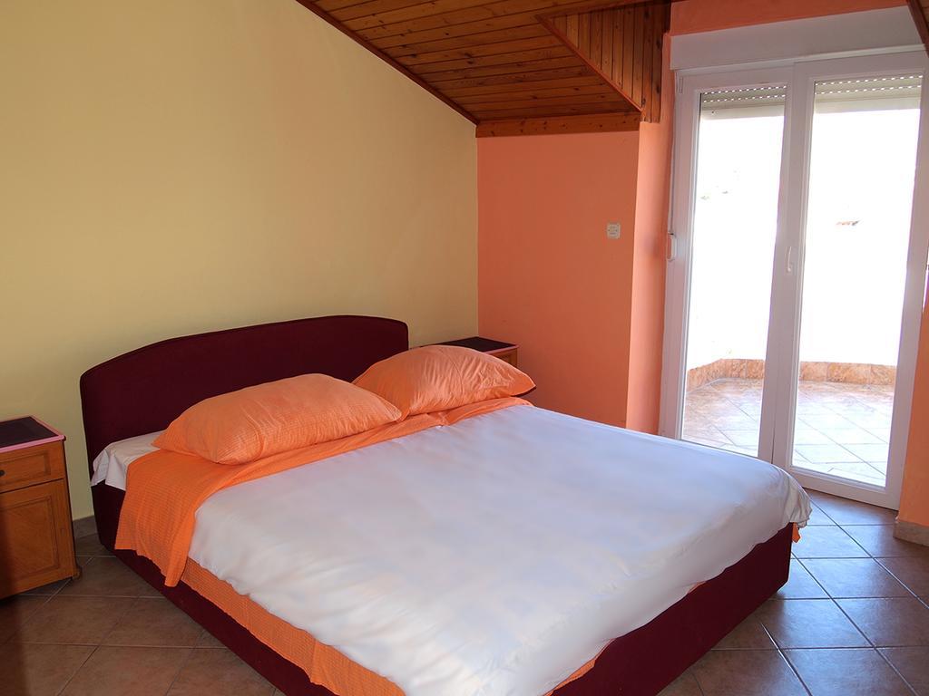 Apartmani Delfin Grebaštica Exterior foto