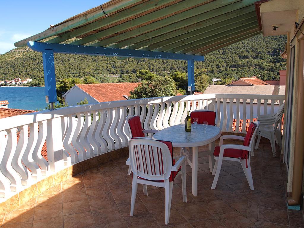 Apartmani Delfin Grebaštica Exterior foto