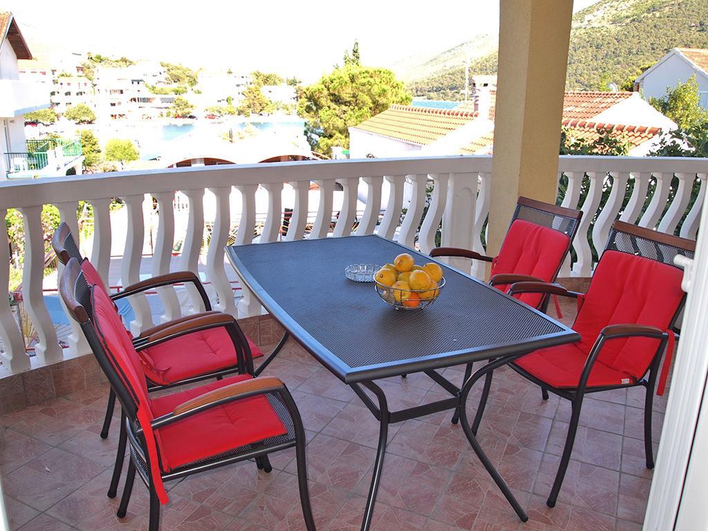 Apartmani Delfin Grebaštica Exterior foto
