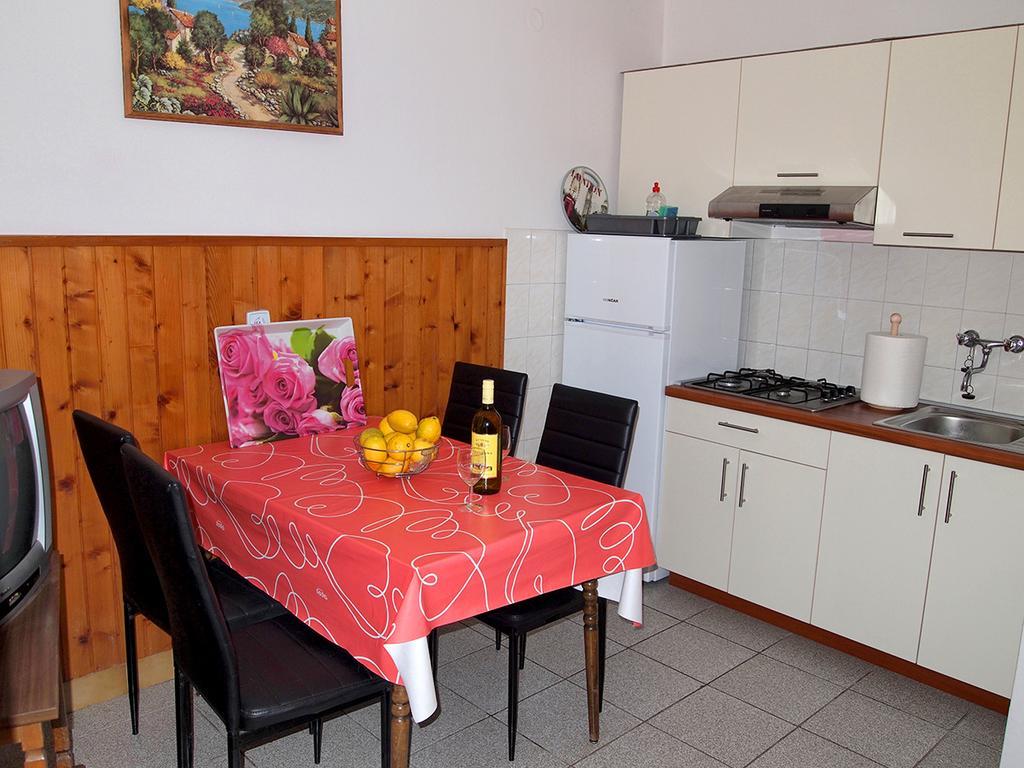 Apartmani Delfin Grebaštica Exterior foto