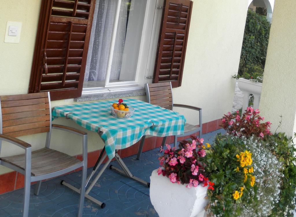 Apartmani Delfin Grebaštica Exterior foto