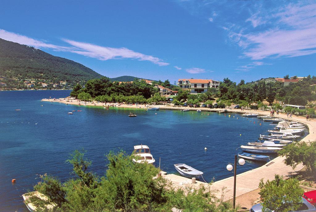 Apartmani Delfin Grebaštica Exterior foto
